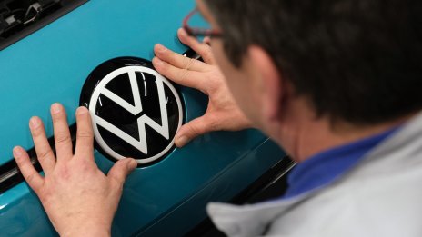 Volkswagen ще разработи сам евтин електромобил за 20 хил. евро