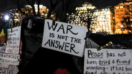 На този етап война между САЩ и Иран няма да има, смятат експерти