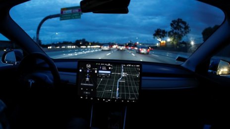 Ford, Apple или Toyota? Може ли Tesla да има нов собственик?