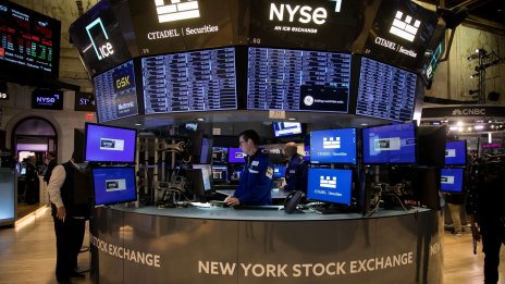 Dow Jones и Nasdaq добавят по над 100 пункта в началото на сесията*