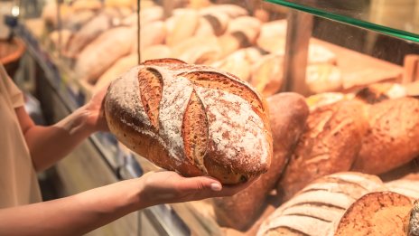 Потребителското доверие у нас рязко се влошава в средата на лятото