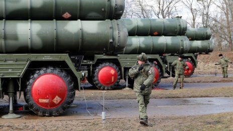 Турция получи първата партида от части за руските системи С-400