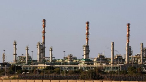 Мрачни прогнози за петролните пазари