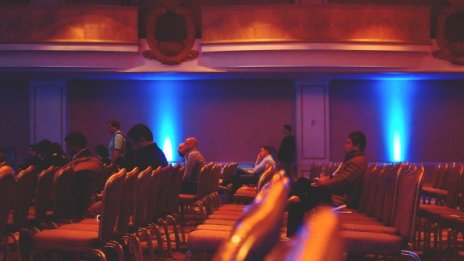 Българските застрахователи търсят решения за намаляване на пътните катастрофи