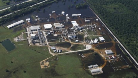 Нов пожар избухна в химическия завод на "Аркема" в САЩ