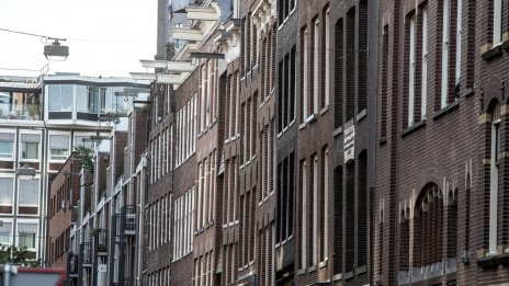 Нидерландия въвежда таван върху наемите на жилища