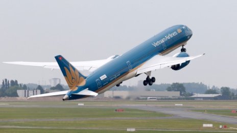 Airbus и Boeing с повече от 200 поръчки след първия ден на авиошоуто в Париж