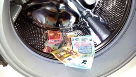 Най-големите банки в света са въвлечени в пране на пари от Русия