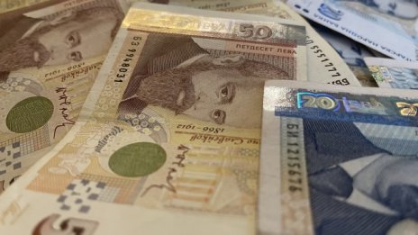 Allianz: Брутните активи на глава от населението в България минават 12 740 евро