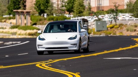 Tesla разбива германския монопол при премиум марките в Европа