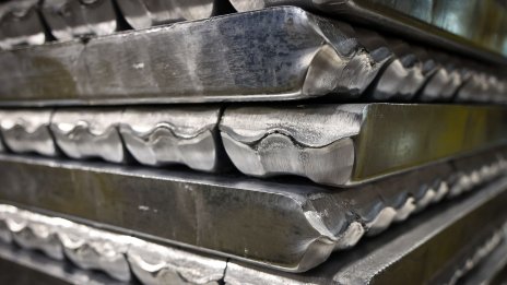 САЩ ще наложат 200-процентни мита върху вноса на руски алуминий