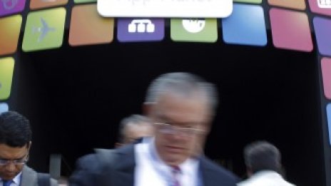 Рекламата в приложения ще генерира приходи от 7,1 млрд. долара през 2015 г. 