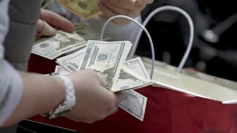 Охлаждащата се инфлация в САЩ повишава очакванията за по-ниски лихви