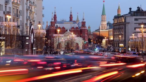 Русия изпадна в дефолт по държавния си дълг за първи път от век насам 