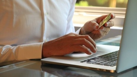 Над 6 хил. нови онлайн магазина са отворили през миналата година в България