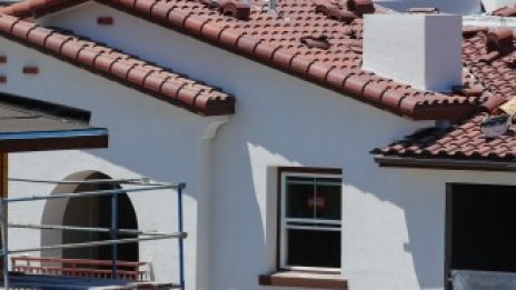 Ръстът на цените на жилищата се забавя на над половината от големите пазари в САЩ 