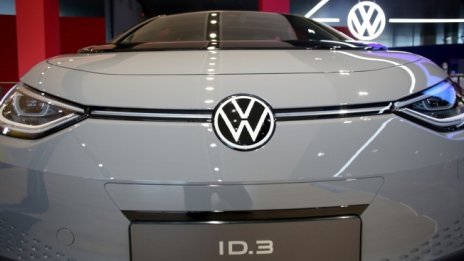 Марката Volkswagen очаква ръст на печалбата и доставките през 2021 г.