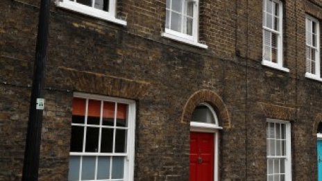 Предприемачите в Лондон ще пострадат при по-висок гербов налог за чужденци