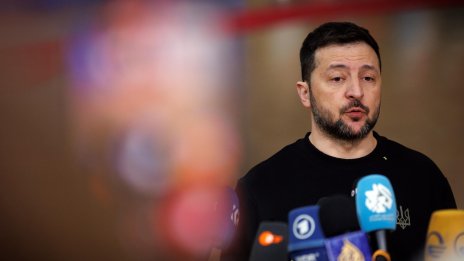 Зеленски призова Китай да повлияе на Северна Корея за участието във войната