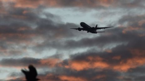 Съдът на ЕС атакува споразумението с Канада за обмен на данни за пътувания