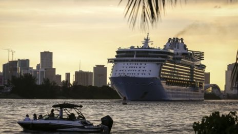 Омикрон донесе поредна загуба за Royal Caribbean