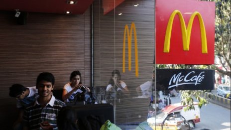 McDonald's затваря 40% от заведенията си в Индия