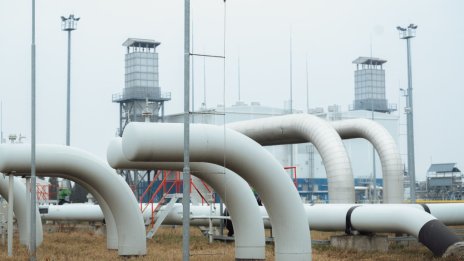 WSJ: Американският хедж фонд Elliott иска да купи българското продължение на „Турски поток“