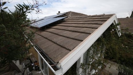 Великобритания намалява част от субсидиите за соларната енергия