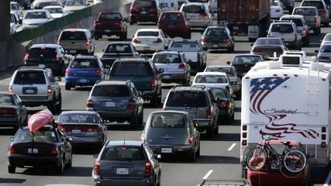 Oнлайн търговецът на стари коли Vroom форсира силно на Wall Street 