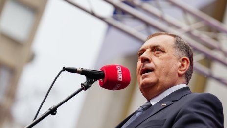 Босненският сръбски лидер Милорад Додик е заплашен от година затвор