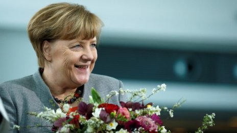 Дали нов кабинет на Меркел е по-добър от нови избори?