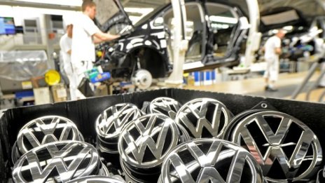 Продажбите на марката VW в Германия бележат спад през август