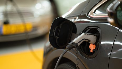 Разпределителни кутии на Острова се превръщат в точки за зареждане на електромобили