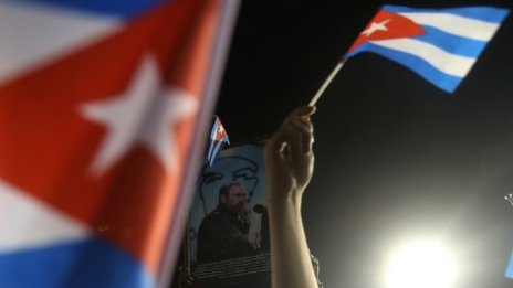 Куба ще включи и емигриралите си граждани в обсъжданията за нова конституция