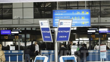 Повишават заплатите на работещите на летище „София“