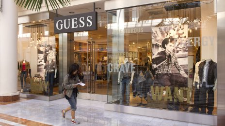 Guess? слиза от борсата заради сделка с Authentic Brands Group