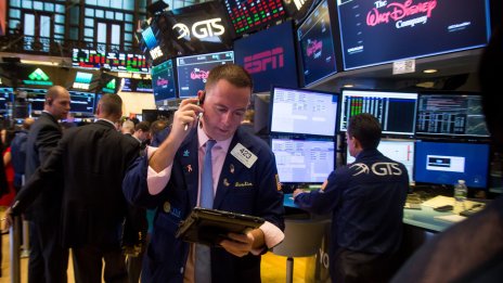 Новата порция отчети насочва S&P 500 към историческия праг от 5000 пункта*