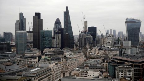 Британската икономика година след вота за Brexit 