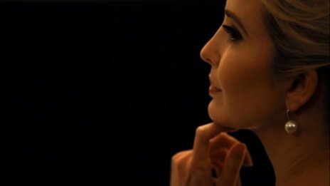 Иванка Тръмп на дело за "кражба" на италиански дизайн на обувки