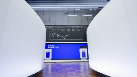 Европейските борси завършиха низходящо последния си пълен работен ден за годината