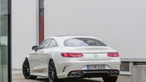 Mercedes разкри S63 AMG Coupe