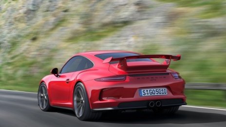Porsche: Сменяме двигателите на всички 911 GT3