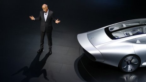 Готвят смяна на върха в Daimler