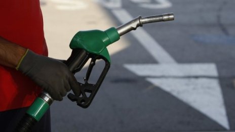 Емил Димитров настоява за законодателни мерки срещу контрабандата на горива