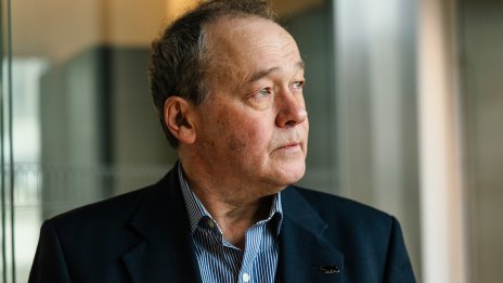 Изпълнителният директор на Lucid се оттегля от поста