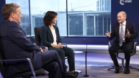 Лашет и Шолц са готови да блокират „Северен поток“ при нужда