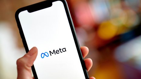 Цената на акциите на Meta се доближава до пандемичното си дъно