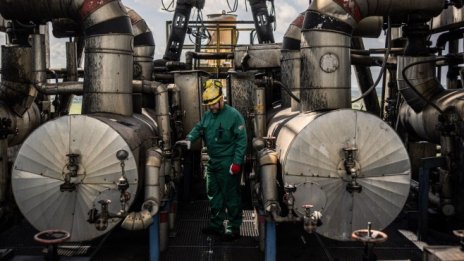 Как конфликтът в Украйна променя световните пазари на нефт?