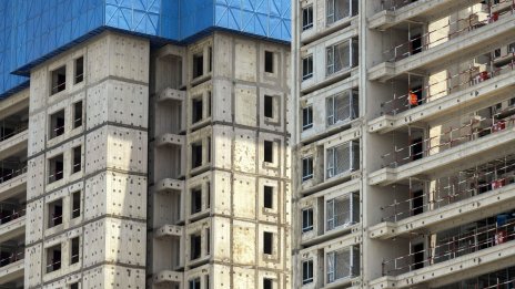 Шанхай смекчи ограничения за жилищния пазар