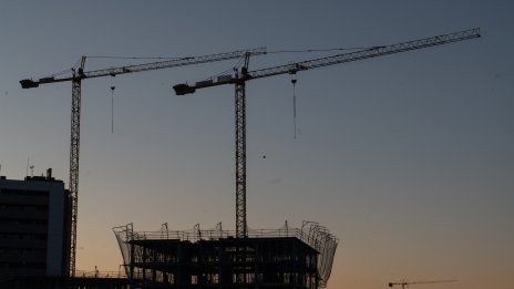 Бургас изпревари Пловдив и Варна по обща площ и брой на новозапочнатите жилища